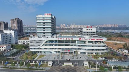 五進(jìn)五提升，便民利民在行動(dòng)——青原區(qū)總醫(yī)院優(yōu)化檢驗(yàn)檢測(cè)服務(wù)，全面提升患者就醫(yī)體驗(yàn)